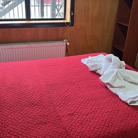 Hostal Victoria 蓬塔阿雷纳斯 外观 照片