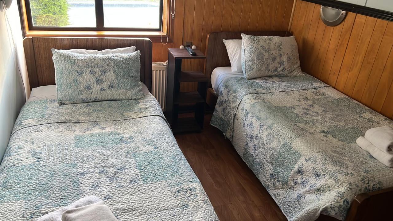 Hostal Victoria 蓬塔阿雷纳斯 外观 照片